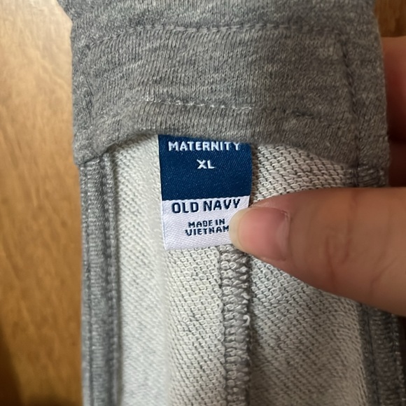 Old Navy Maternity Knotted-Strap Sweatpant Overalls XL - Picture 5 of 12